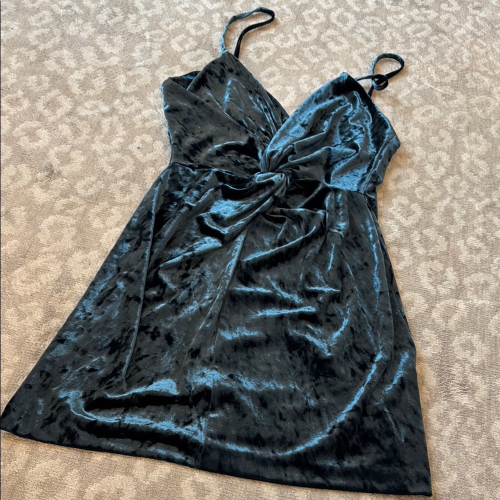 NWT Zara green/blue Velvet Dress